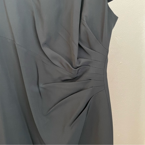 Ann Taylor Dress, Women’s Size 8 Petite - Picture 7 of 8